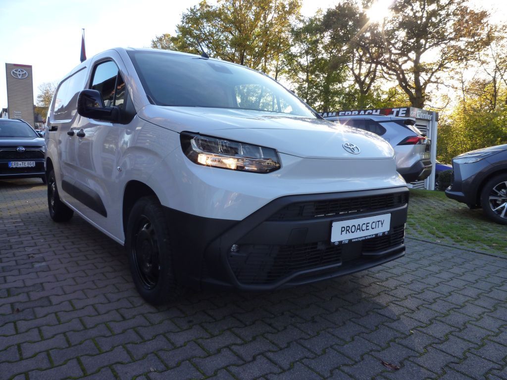Toyota Proace City