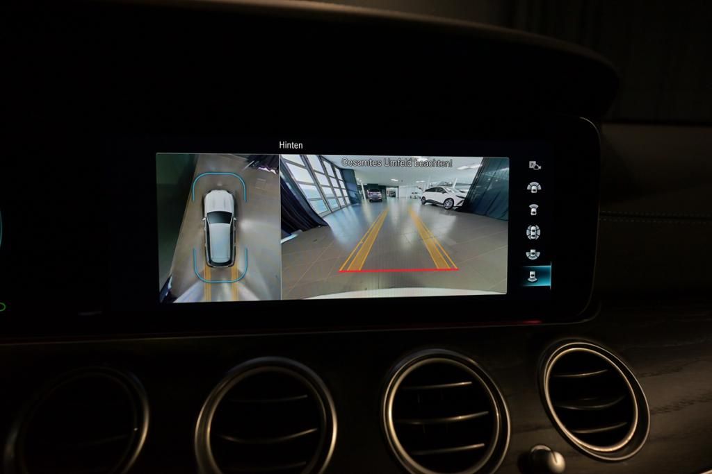 Mercedes-Benz E 300 2022