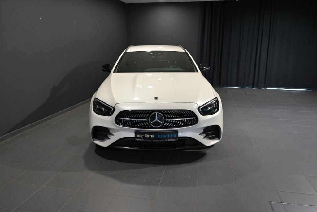 Mercedes-Benz E 300 2022
