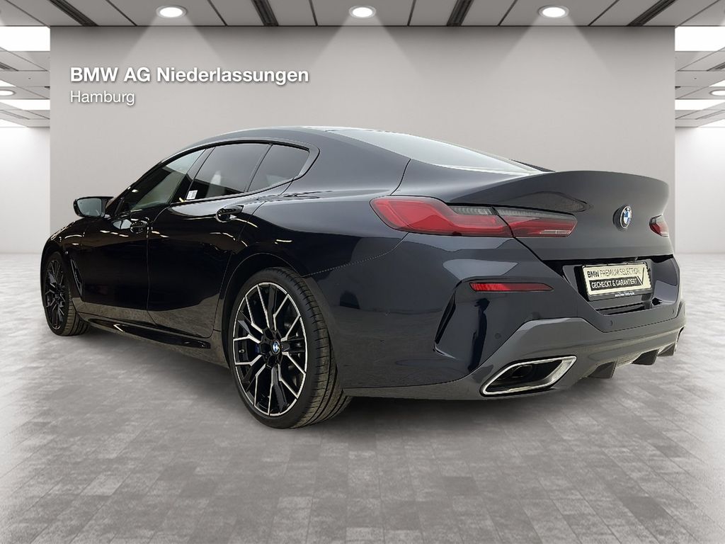 BMW M850 2022