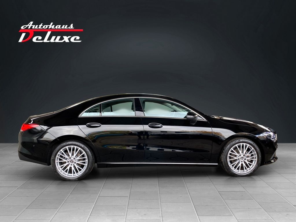 Mercedes-Benz CLA 200 2022