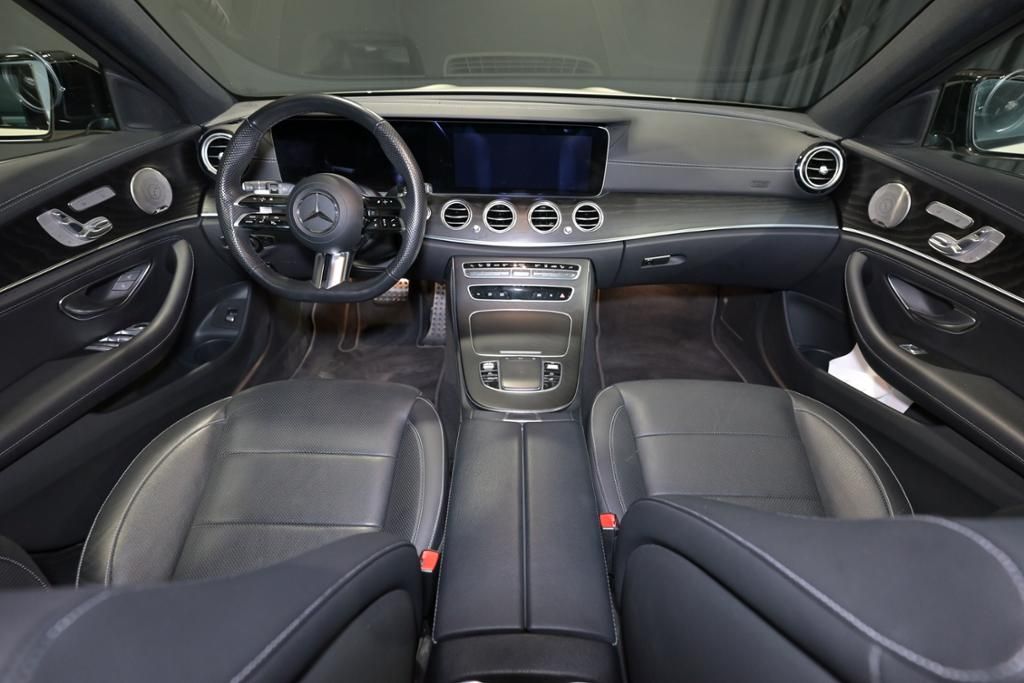 Mercedes-Benz E 300 2022