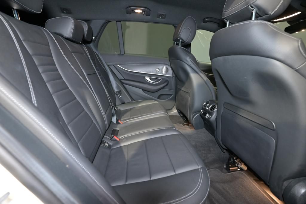 Mercedes-Benz E 300 2022