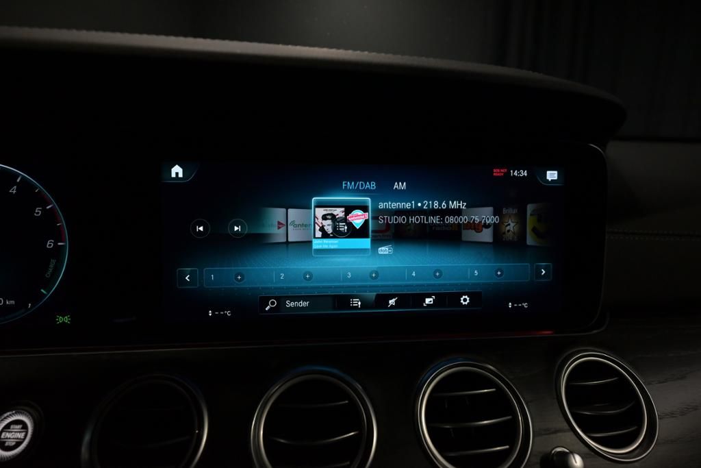 Mercedes-Benz E 300 2022