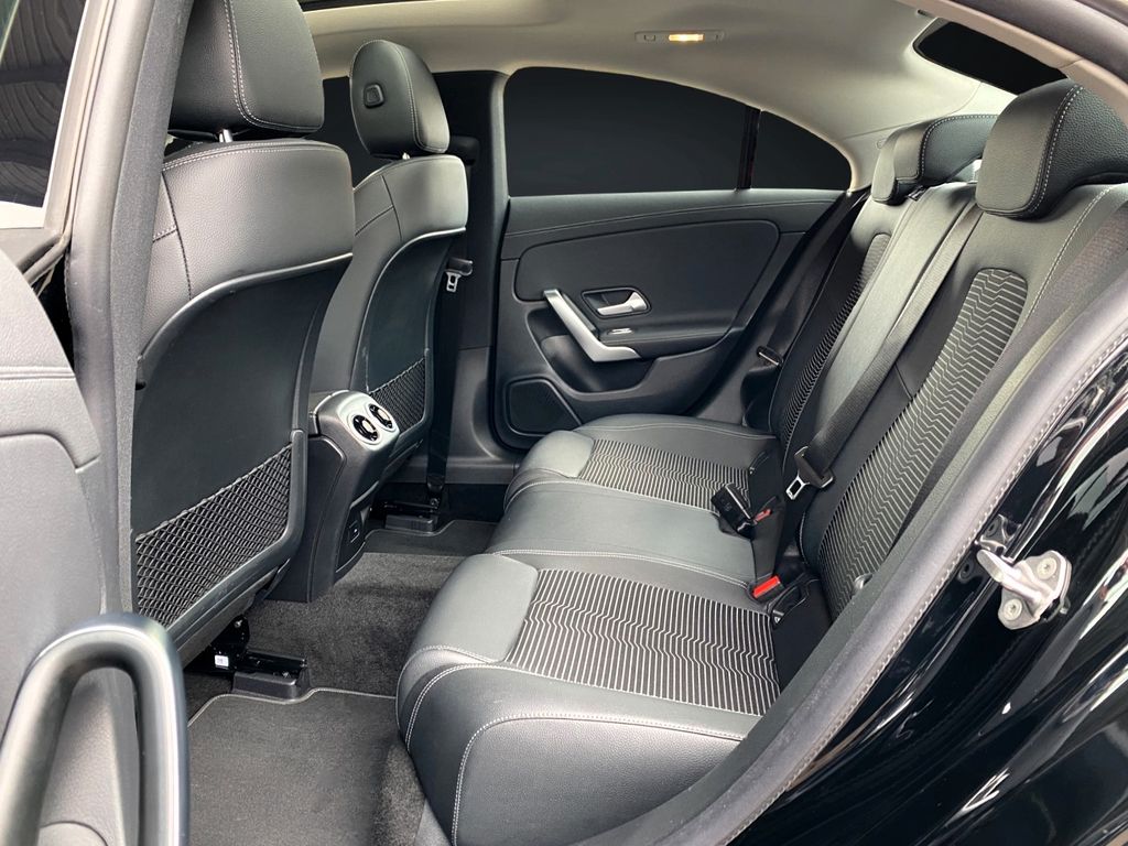 Mercedes-Benz CLA 200 2022