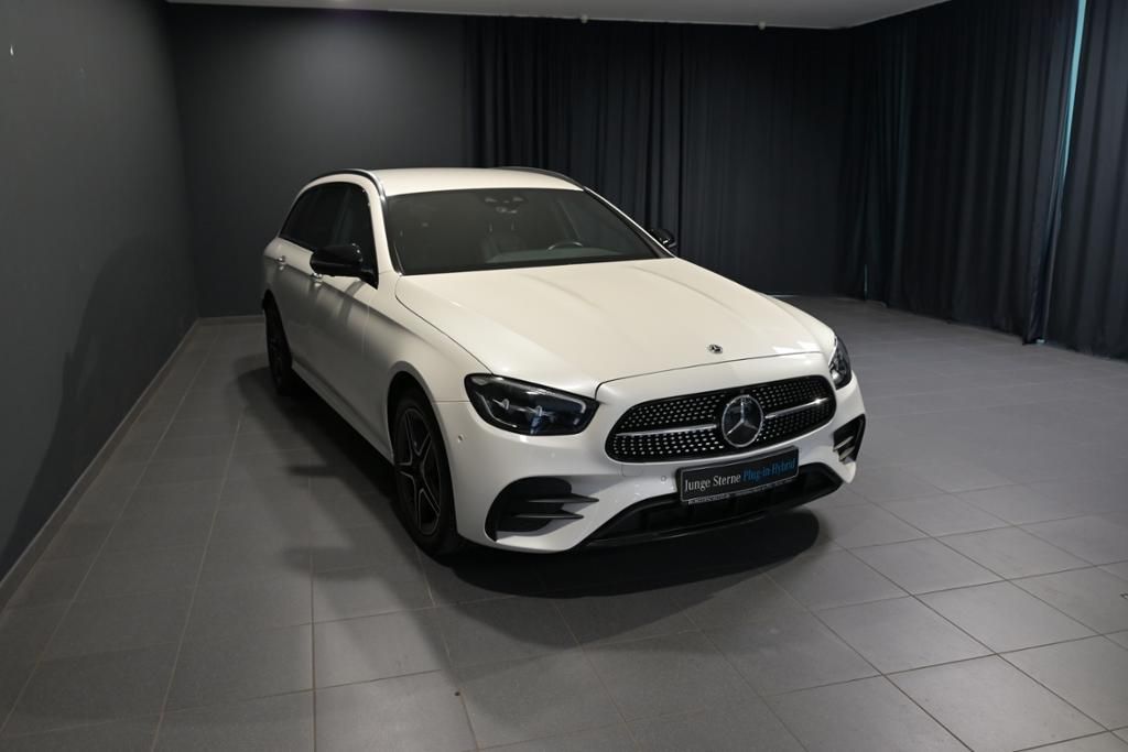 Mercedes-Benz E 300 2022