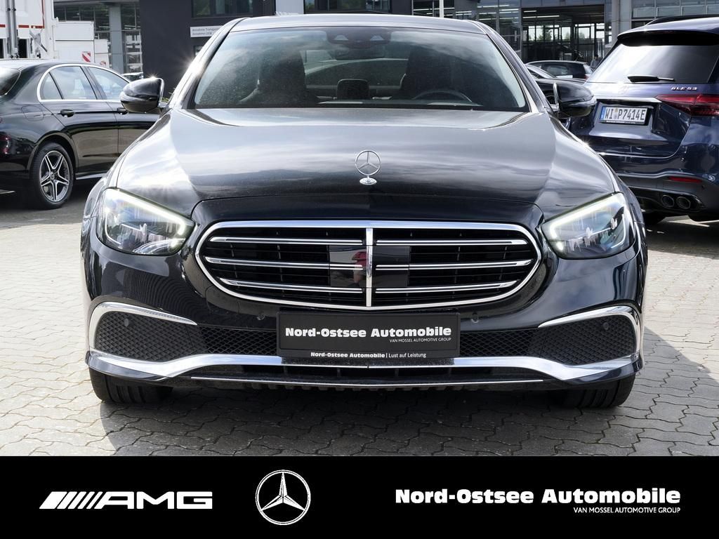 Mercedes-Benz E 300 2022