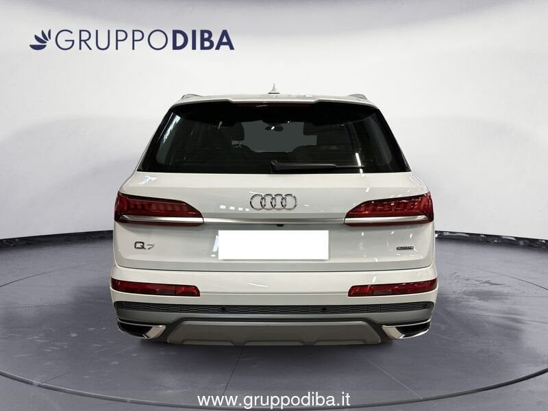 Audi Q7 2024