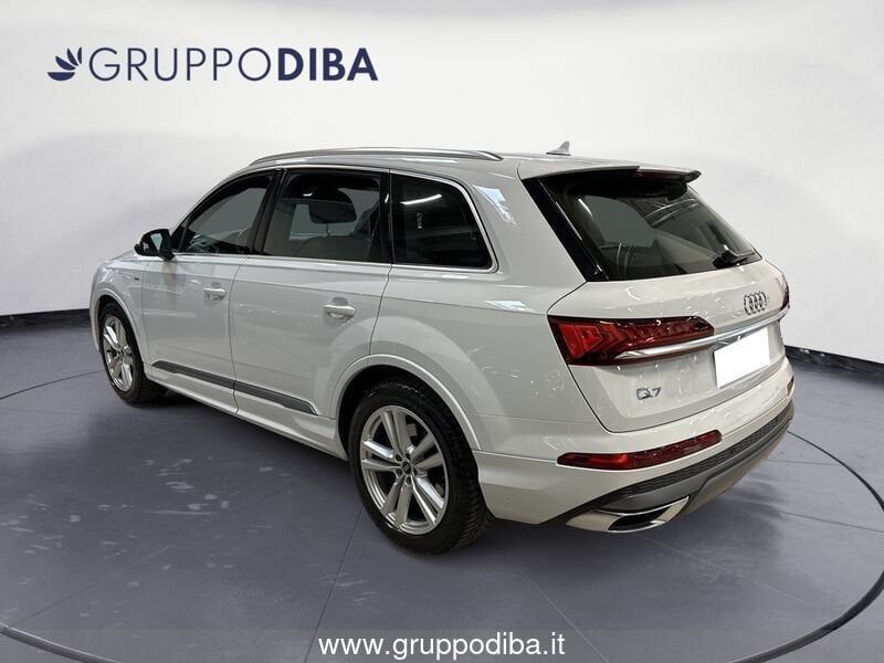 Audi Q7 2024