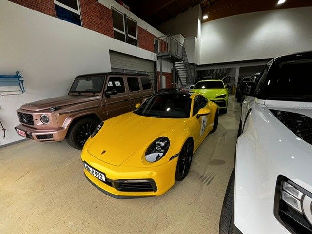 Porsche 992 2019