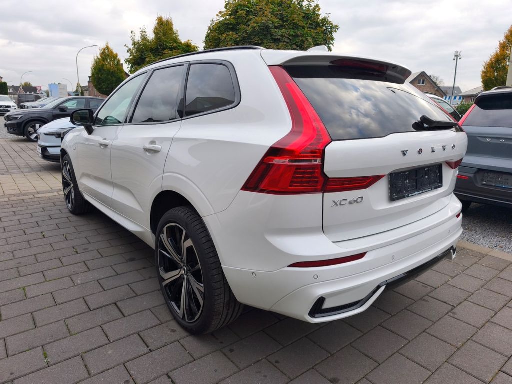 Volvo XC60 2025