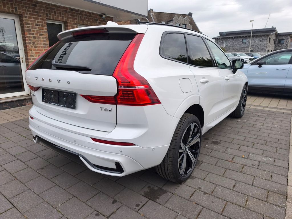 Volvo XC60 2025