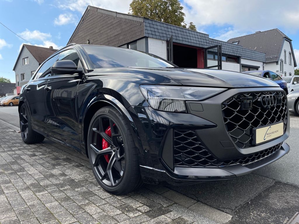Audi RSQ8 2025