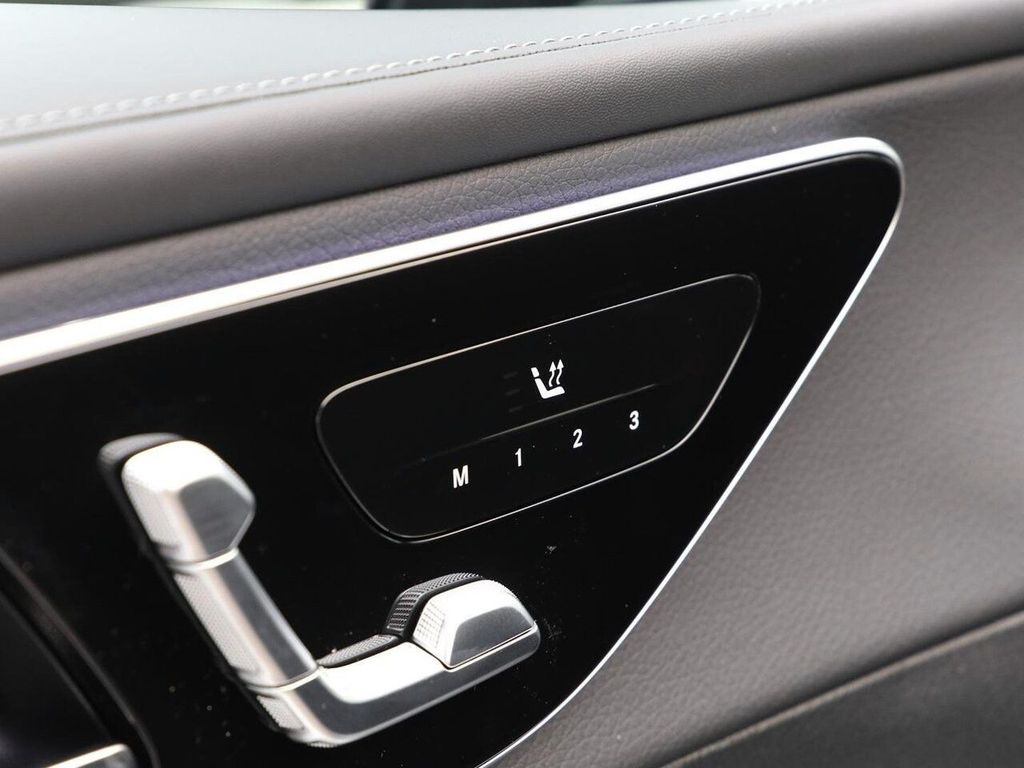 Mercedes-Benz Other 2025