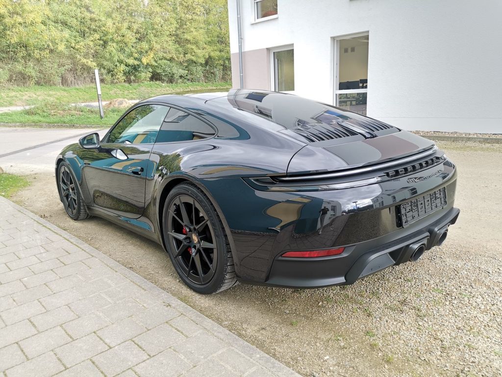 Porsche 992 2025