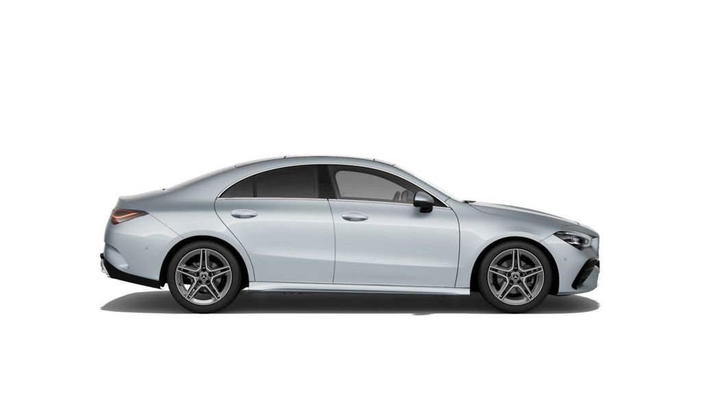 Mercedes-Benz CLA 180 2025