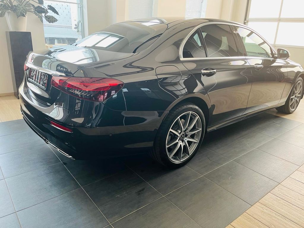 Mercedes-Benz E 300 2024