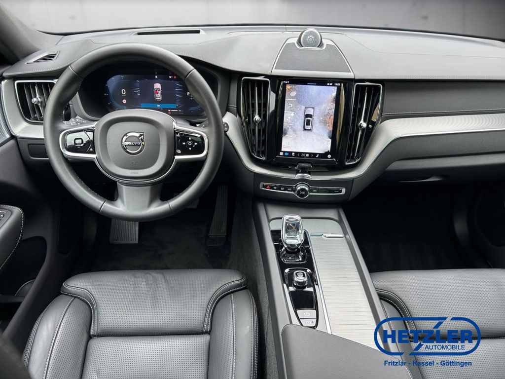 Volvo XC60 2025
