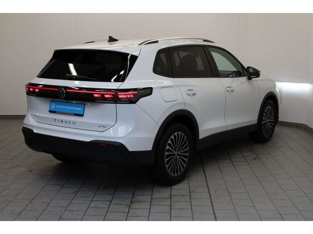 Volkswagen Tiguan 2025