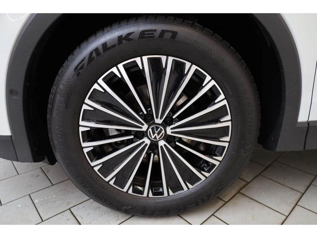 Volkswagen Tiguan 2025