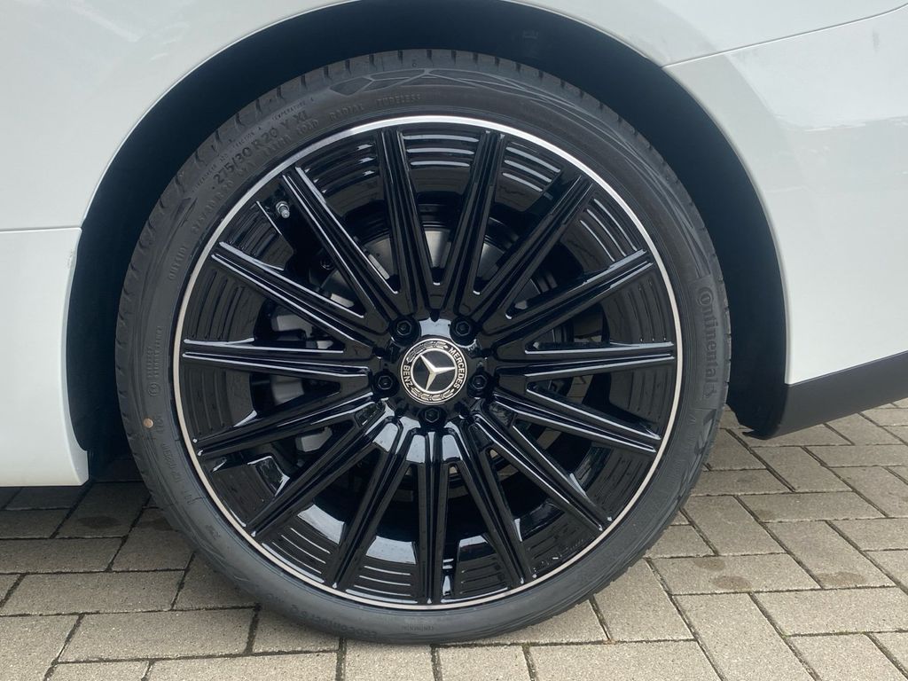 Mercedes-Benz CLE 200 2025