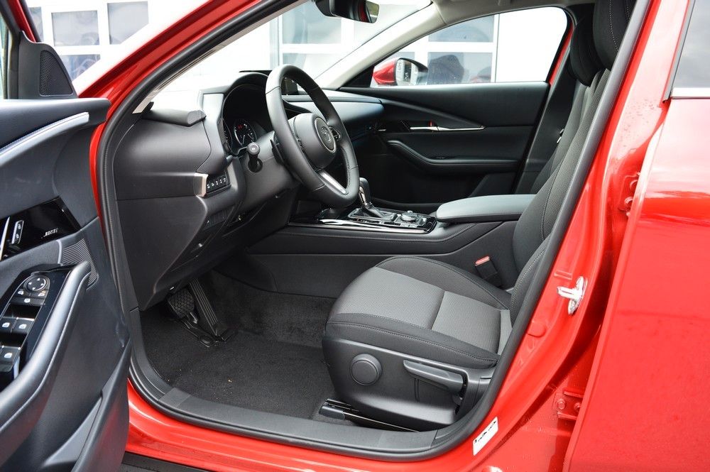 Mazda CX-30 2025