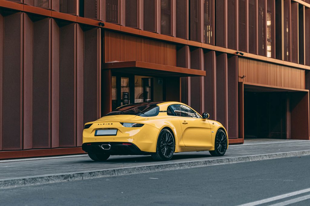 Alpine A110 2021