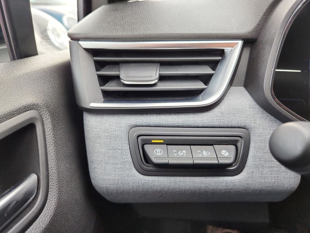 Mitsubishi Colt 2024