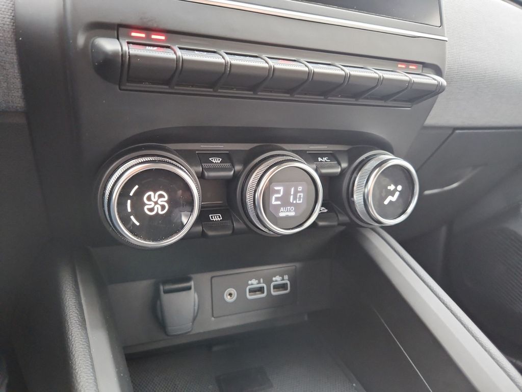 Mitsubishi Colt 2024