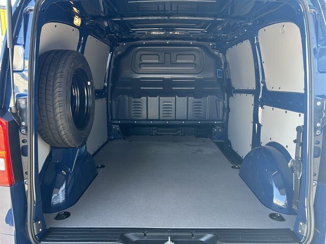 Mercedes-Benz Vito 2023