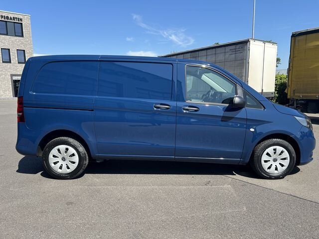 Mercedes-Benz Vito 2023