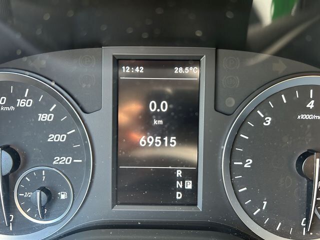 Mercedes-Benz Vito 2023