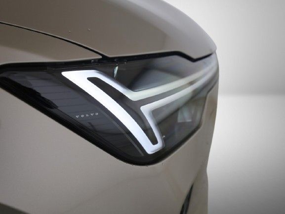 Volvo XC90 2025