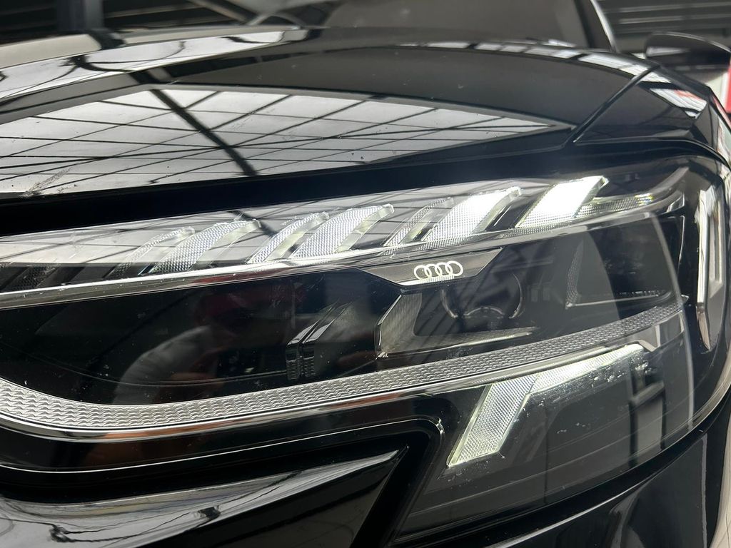 Audi A8 2022