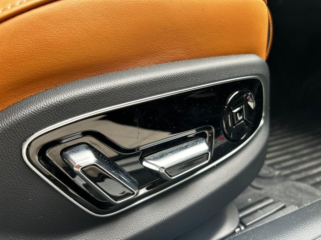Audi A8 2022