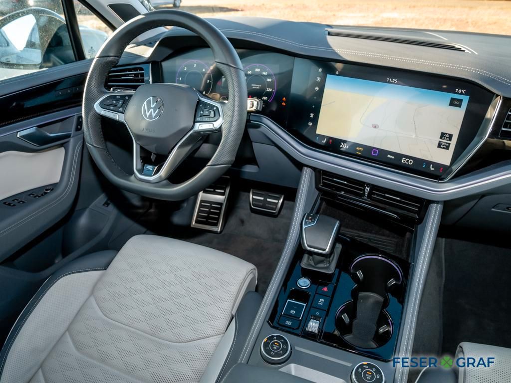 Volkswagen Touareg 2025