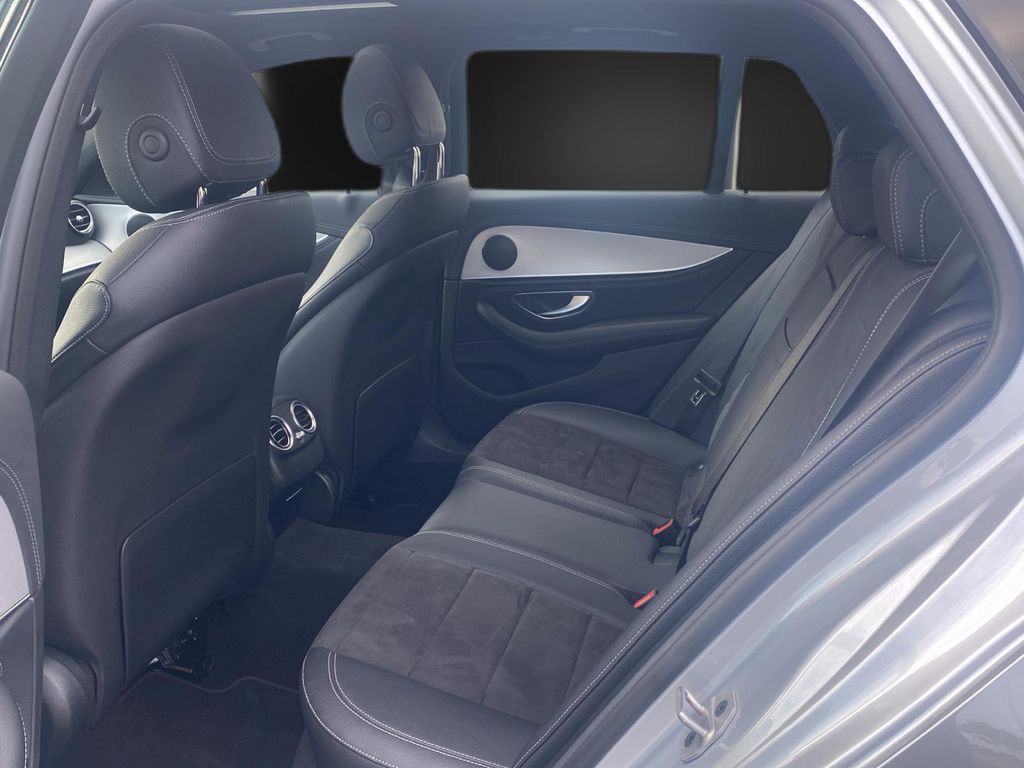 Mercedes-Benz E 300 2021