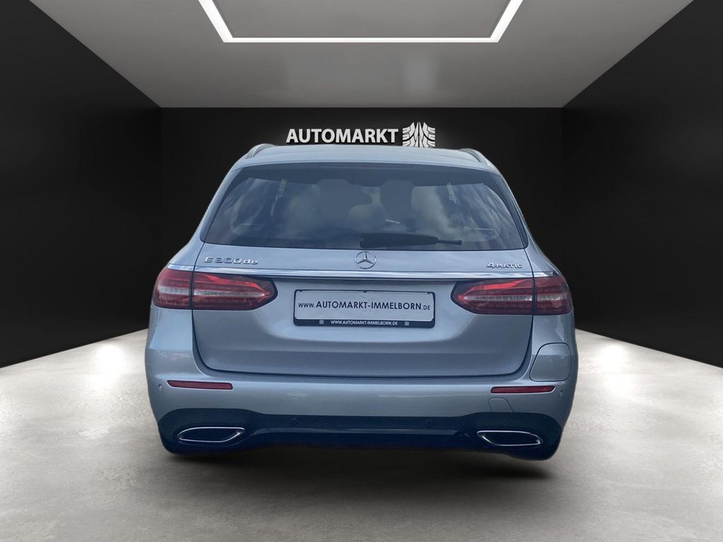 Mercedes-Benz E 300 2021