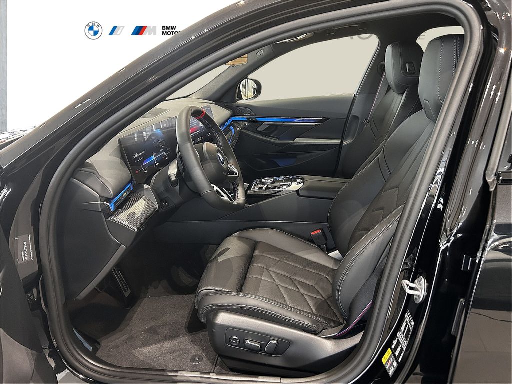 BMW i5 2025