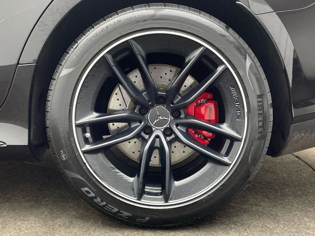 Mercedes-Benz AMG GT 2023