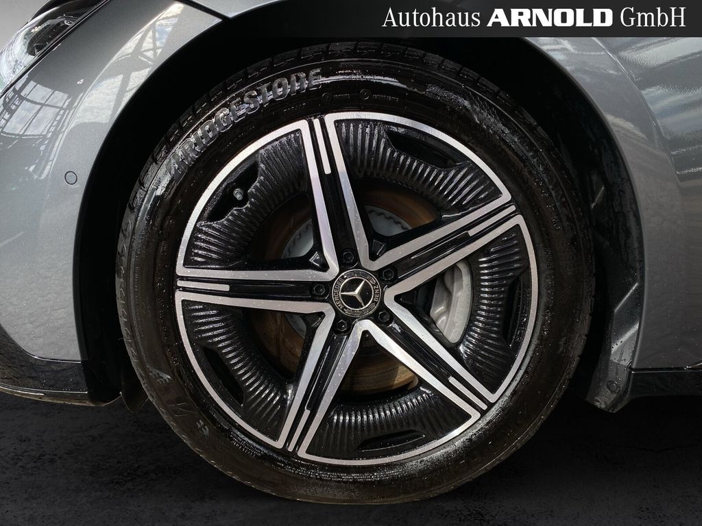 Mercedes-Benz EQE 2024