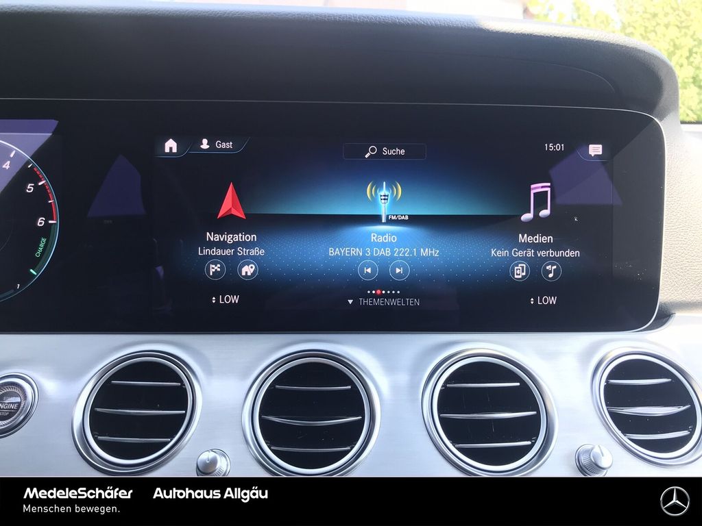 Mercedes-Benz E 300 2022