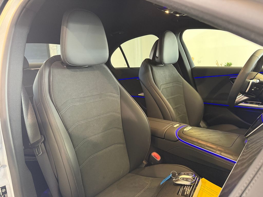 Mercedes-Benz E 300 2025