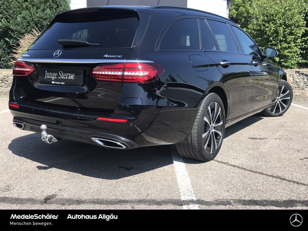 Mercedes-Benz E 300 2022