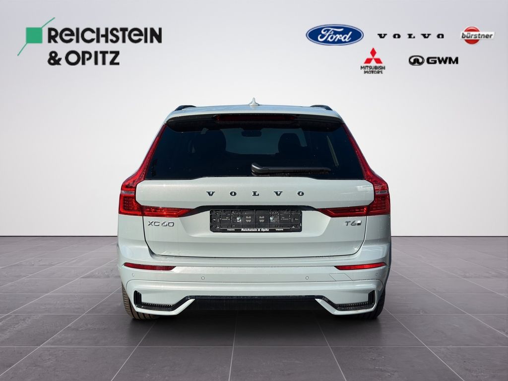 Volvo XC60 2025