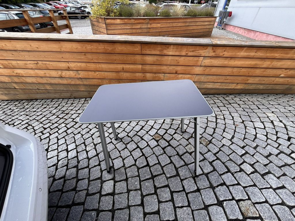 Volkswagen T7 California