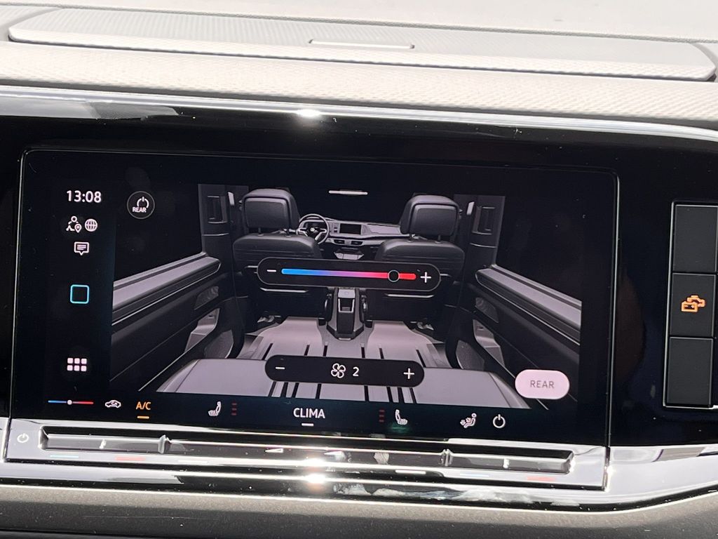 Volkswagen T7 California