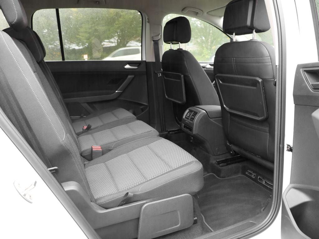 Volkswagen Touran 2025