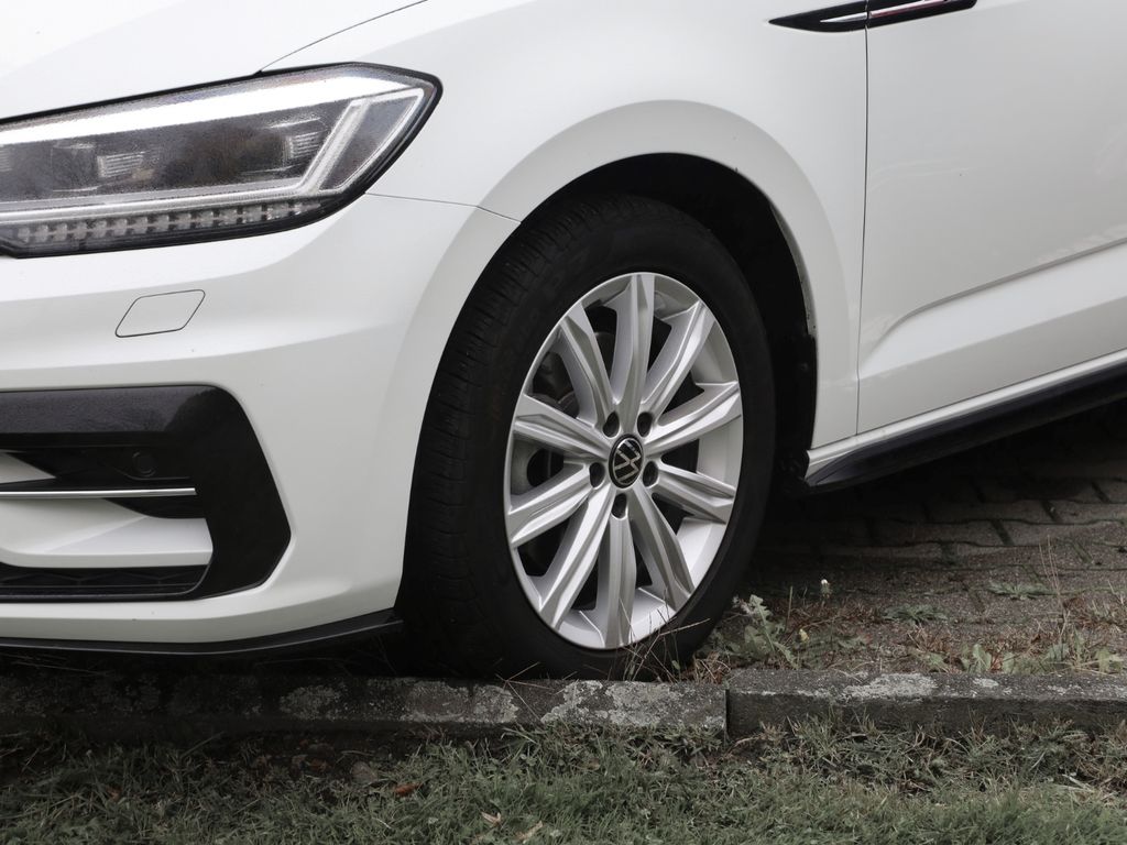 Volkswagen Touran 2025