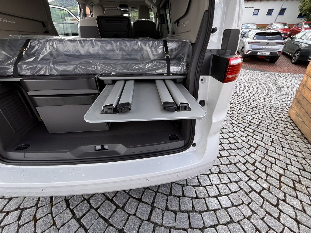 Volkswagen T7 California